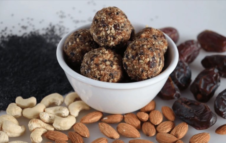 Walnut And Date Laddu MahiKitchenRecipes